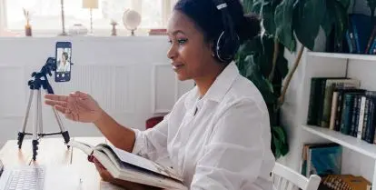 how much can you make teaching english online