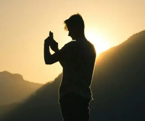 The Best Way to Keep a Travel Blog While on Your Gap Year