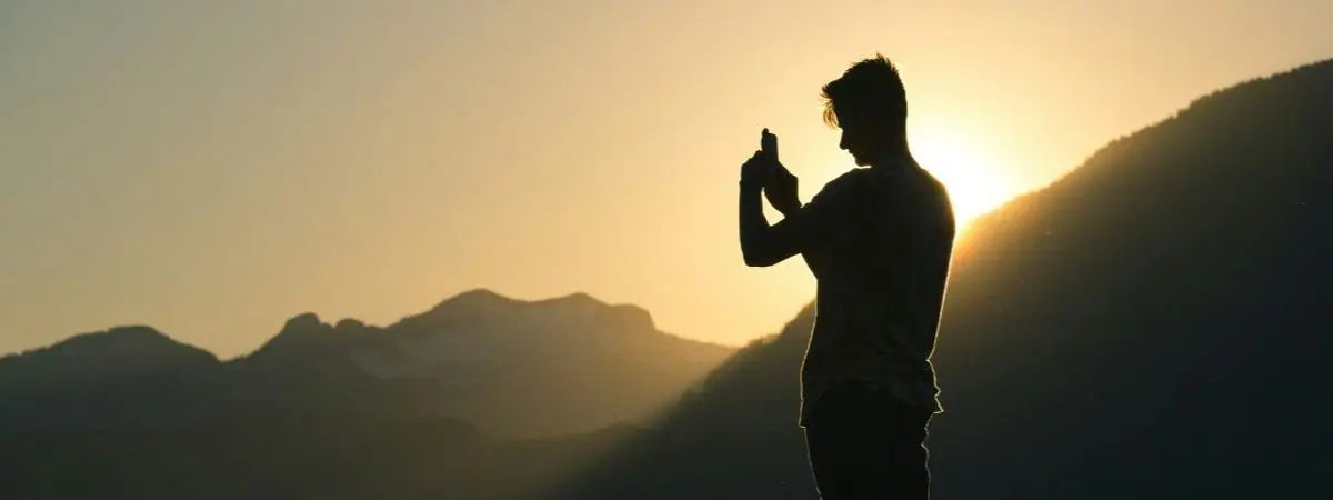 The Best Way to Keep a Travel Blog While on Your Gap Year