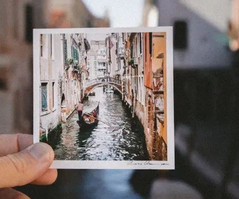 6 Tips, Tricks, & Hacks to Score Travel Scholarships for High School Students