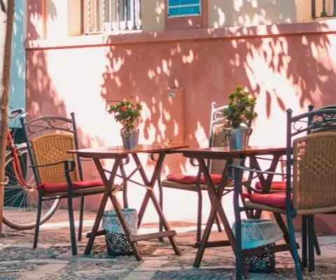 what to pack for study abroad in spain