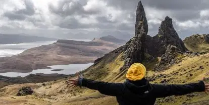 how to get an internship in the uk