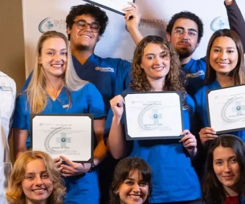 reasons to do a medical internship