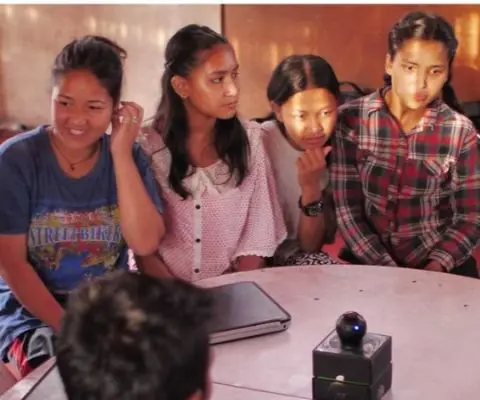 How Does Volunteering Help Communities Abroad?